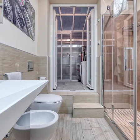 Comfort Ed Eleganza In Centro A Bologna