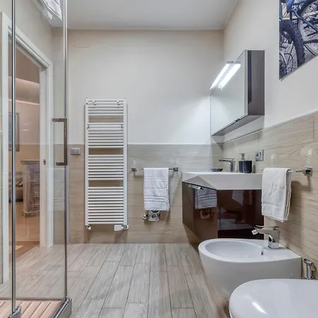 Comfort Ed Eleganza In Centro A Bologna